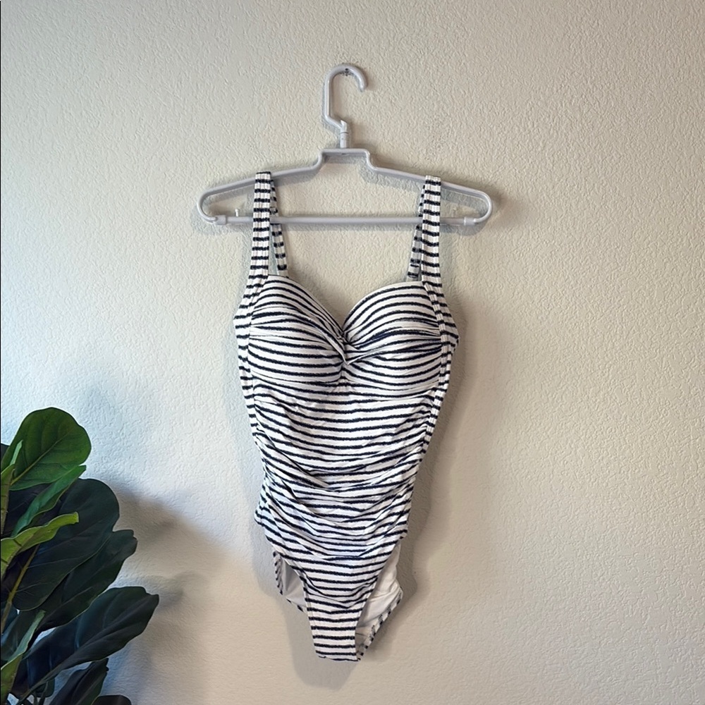 Elegant navy blue and White Striped One Piece Swimsuit Nip tuck size 8